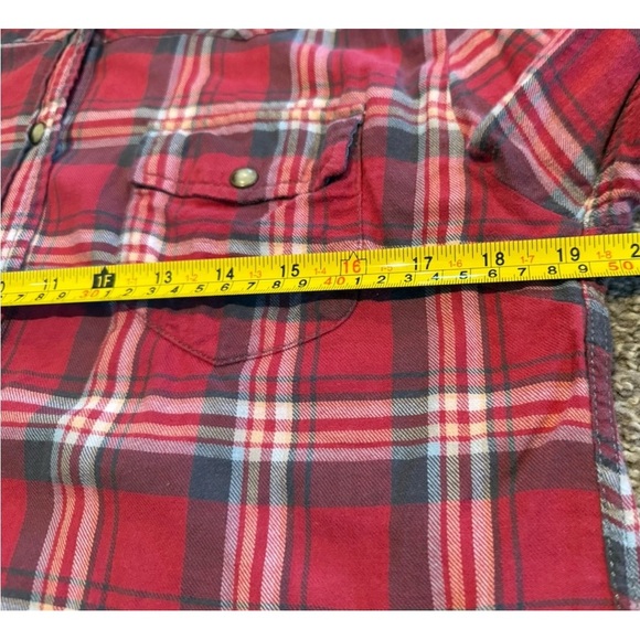 Women’s Bea Jachs Girlfriend Flannel. Red pearl snap buttons. Flipped cuff M - Picture 5 of 6